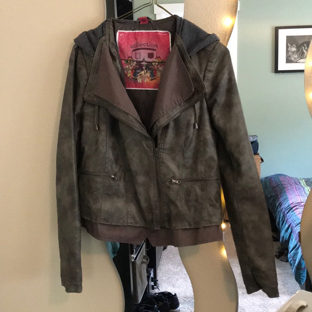 Leather jacket brown. from Collection by Bernardo.